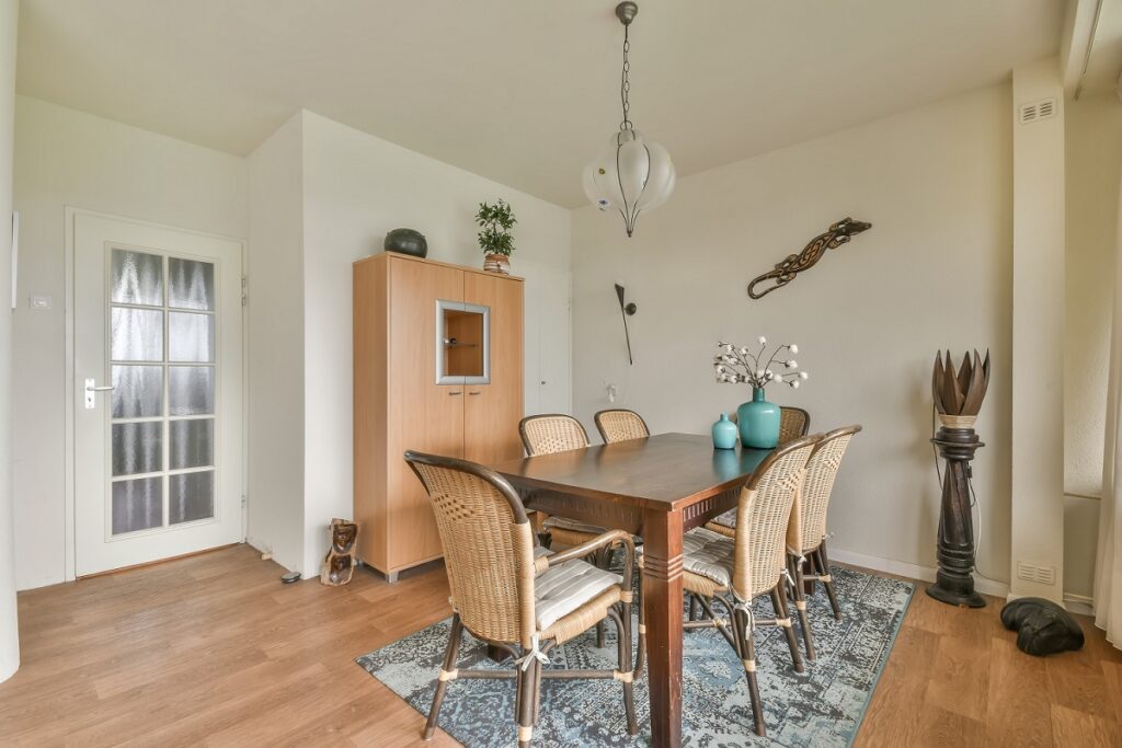 Wood in dining room interiors