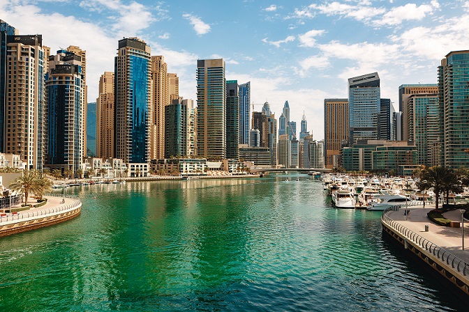 dubai marina skyscrapers